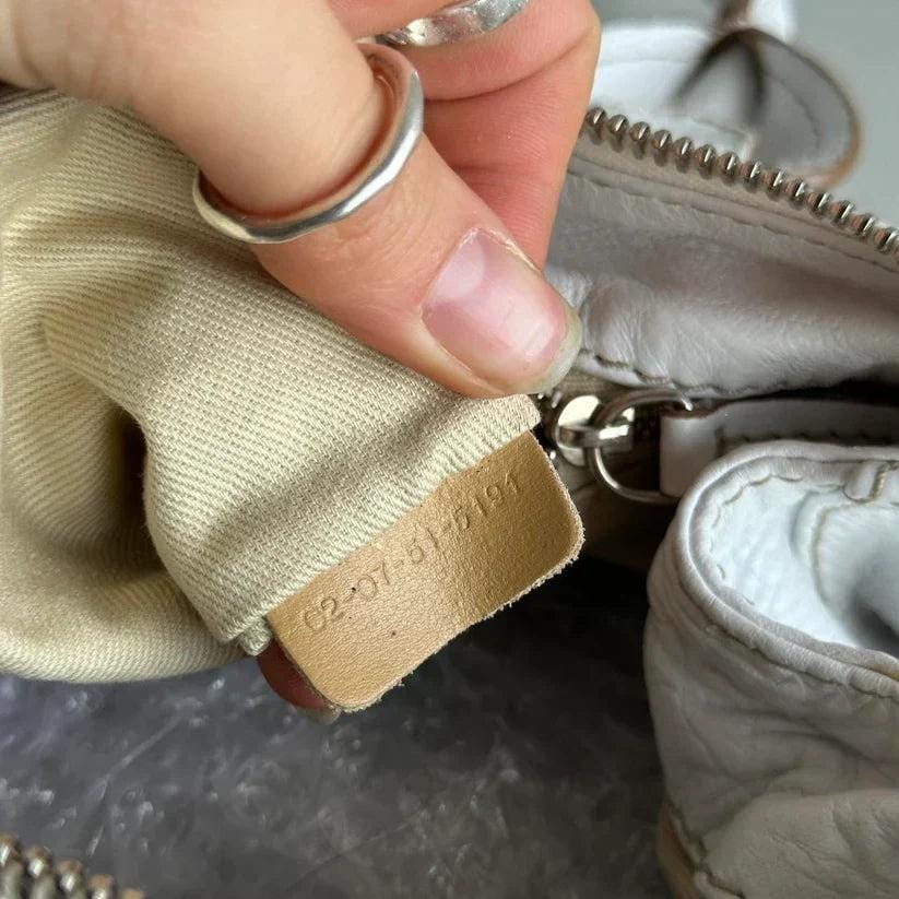 PreOwned Iconic Chloé Paddington Bag in white leather