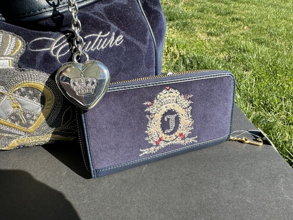 Juicy Couture Daydreamer Bag Navy Blue Velour Crown Heart Bow Charm and Wallet set