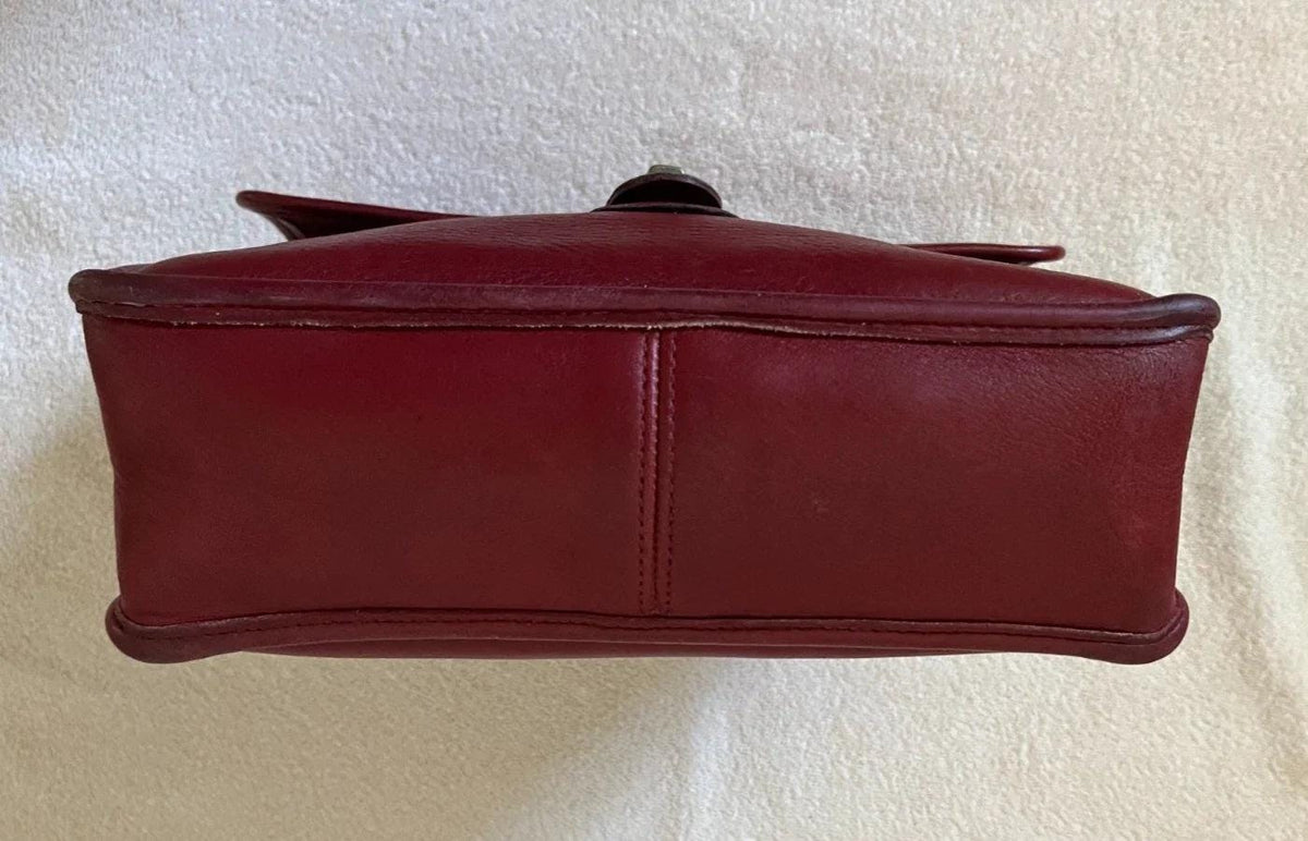 VTG Coach Willis Bag 9927 Dark Red Glove Tanned Leather Crossbody Satchel 1994