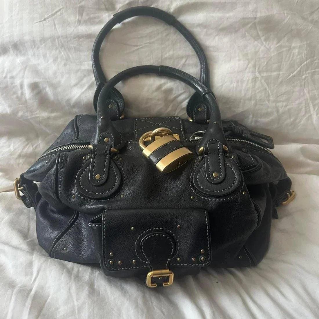 Vintage Chloé Paddington Bag – Black Leather with Gold Hardware (2000s/2010s)