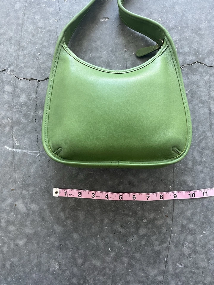 Vintage Coach 9020 Ergo Mini Zip Rare Leaf Green Leather Shoulder Bag