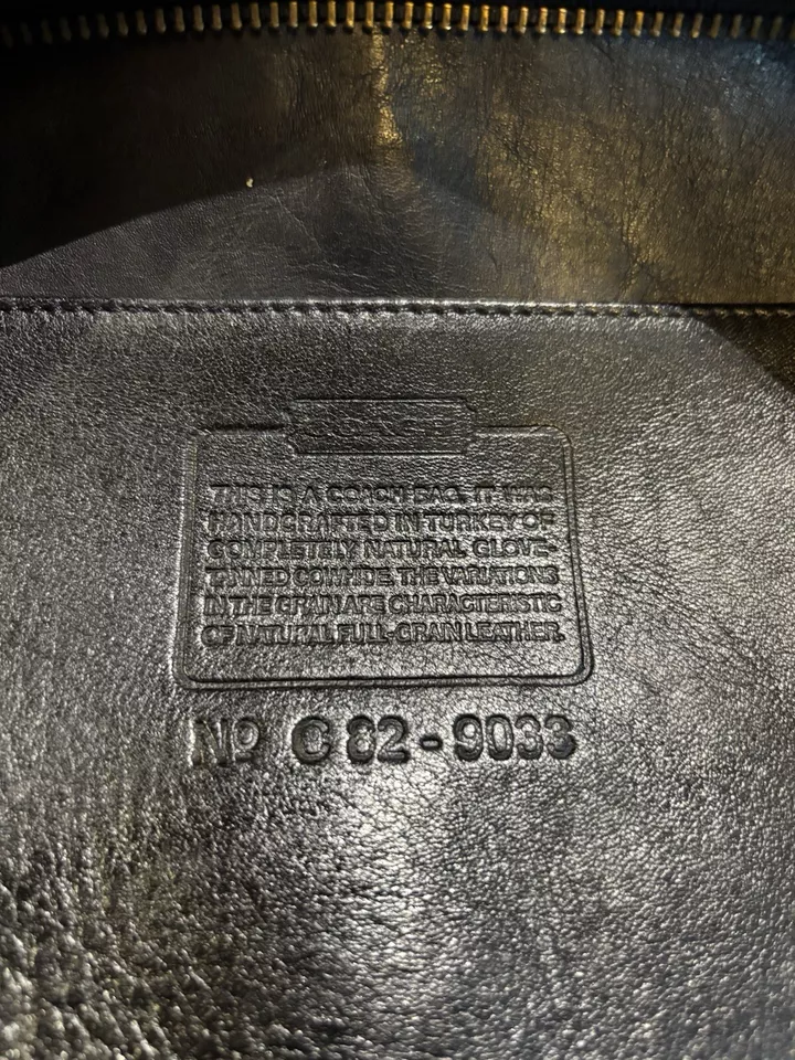 Coach Vintage Ergo Pocket Zip Bag Glovetanned Leather 9033 Black