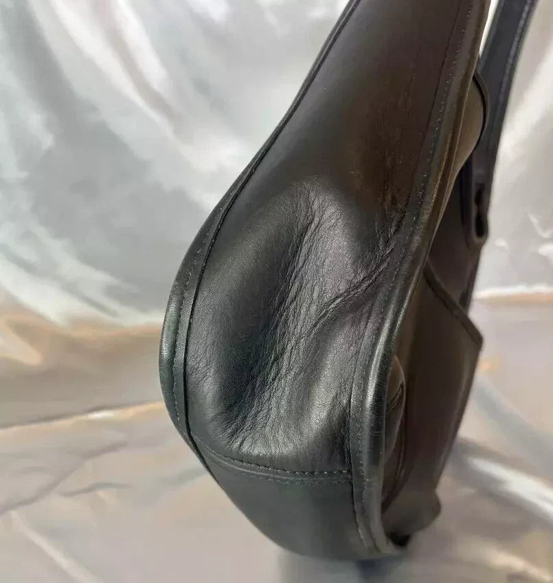 Vintage Coach C8C 9033 Black Leather Ergo